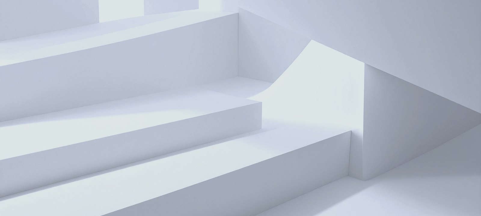 Symbolbild: helle Treppe als Sinnbild für eine Weichenstellung